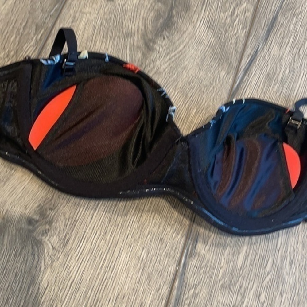 La Vie En Rose bra 34C black embroidered gorgeous bra - Picture 6 of 7